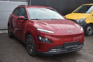 Hyundai Kona 64Kwh Comfort 204Pk 3FASE *Navi/Clima/Camera/stoelverwarming picture 2