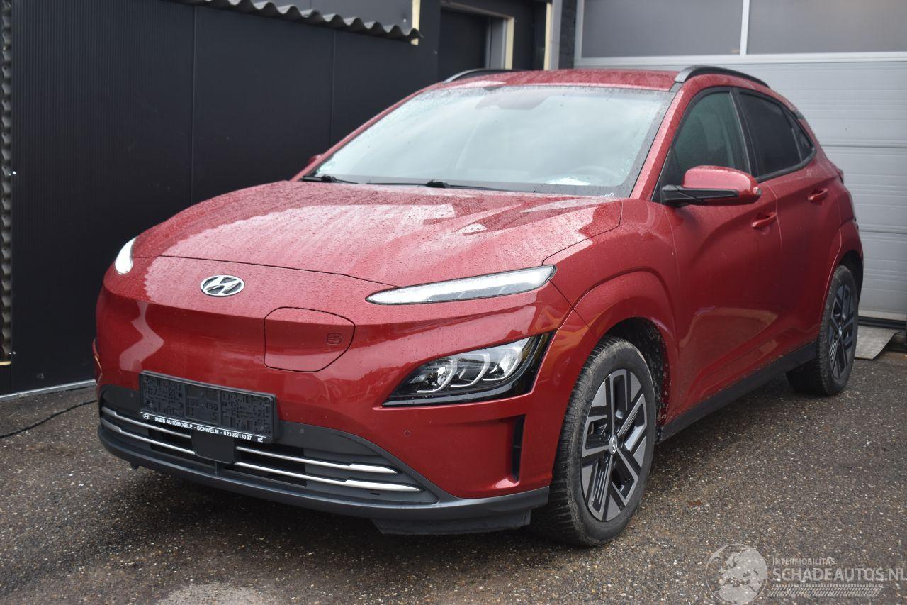 Hyundai Kona 64Kwh Comfort 204Pk 3FASE *Navi/Clima/Camera/stoelverwarming