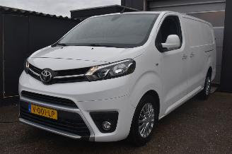 skadebil bedrijf Toyota Proace Worker 2.0 D-4D Professional Long 122Pk Dubbele schuifdeuren *Clima/Navi 2018/2
