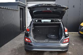 Hyundai Kona 64Kwh EV Fashion 204Pk SOH 100% 3Fase *Navi/Clima/Camera/Schuifdak picture 15
