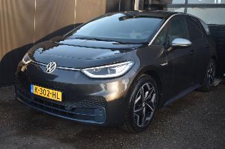 Coche accidentado Volkswagen ID.3 58Kwh first Plus 204Pk 3FASE *Navi/Clima/Camera/Stoelverwarming 2020/12