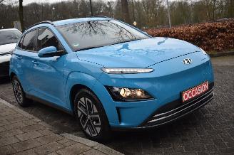 Hyundai Kona 39Kwh Comfort 136Pk 3FASE SOH 97% *Navi/Clima/Camera/Stoelverwarming picture 2