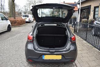 Mazda 2 1.5 Skyactiv-g Dynamic+ 90Pk *Airco/Navi picture 13