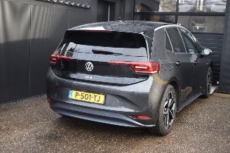Volkswagen ID.3 58Kwh First 204Pk 3FASE *Navi/Clima/Camera/Stoelverwarming picture 4