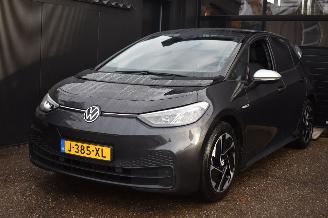 krockskadad bil auto Volkswagen ID.3 58Kwh First 204Pk 3FASE *Navi/Clima/Stoelverwarming 2020/11