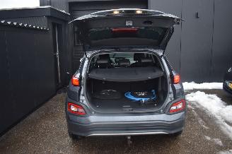 Hyundai Kona 64Kwh Premium 204Pk 3Fase SOH 100% *Navi/Clima/Camera/Leder/Stoelverwarming picture 17