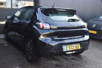 Peugeot 208 1.2 Puretech Allure Pack 101Pk *Navi/Clima/Camera picture 3