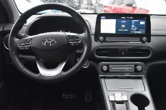 Hyundai Kona 64Kwh Limited 204Pk 3Fase 100% Soh *Navi/Clima/Leder/Stoelverwarming/Schuifdak picture 7