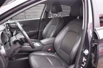 Hyundai Kona 64Kwh Premium 204Pk 3Fase 100% SOH *Navi/Clima/Leder/Camera/Stoelverwarming picture 5
