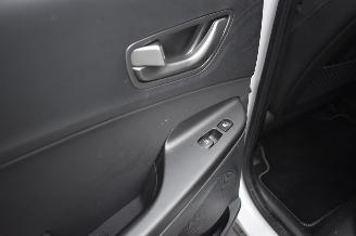 Hyundai Kona 64Kwh EV Limeted 204Pk 3FASE 100% SOH *Navi/Clima/Leder/Camera/Stoelverwarming picture 17