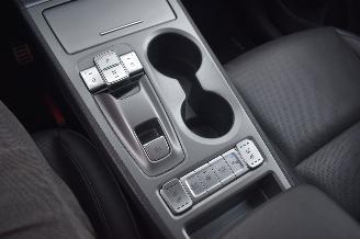 Hyundai Kona 64Kwh EV Limeted 204Pk 3FASE 100% SOH *Navi/Clima/Leder/Camera/Stoelverwarming picture 14