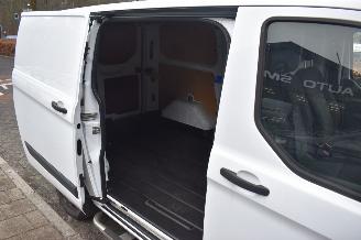 Ford Transit 2.2 Custom 125Pk L1H2 *Airco picture 16