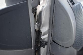 Volkswagen Up! 1.0 65Pk *Airco picture 14