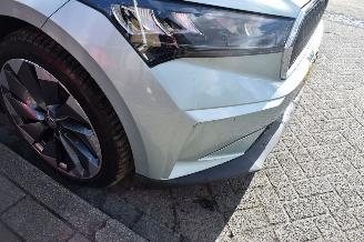 Skoda Enyaq 60Kwh 179Pk 3FASE *Navi/Clima/Camera/Panorama/Stoelverwarming picture 27