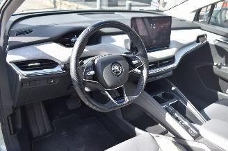 Skoda Enyaq 60Kwh 179Pk 3FASE *Navi/Clima/Camera/Panorama/Stoelverwarming picture 7