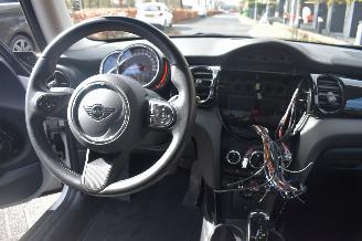 Mini Cooper 1.5 Camden Edition 136Pk *Navi/Clima picture 8