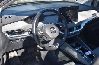 Skoda Enyaq 60Kwh IV 179Pk 3FASE *Navi/Clima/Panorama/Stoelverwarming picture 8