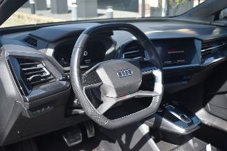Audi Q4 E-Tron 40 77kwh S Competition 204Pk 3FASE *NAvi/Clima/Camera/Schuifdak/stoelverwarming picture 8
