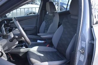 Volkswagen ID.4 77Kwh 204Pk pro 3FASe SOH 90% *Navi/Clima/Stoelverwarming picture 5