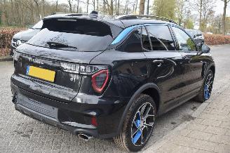 Lynk & Co 01 1.5 179Pk *Navi/Clima/Camera/Panorama/Stoelverwarming picture 3