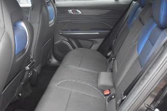 Lynk & Co 01 1.5 179Pk *Navi/Clima/Camera/Panorama/Stoelverwarming picture 6