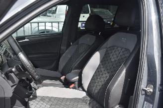 Volkswagen Tiguan 1.5 Tsi R-Line Business+ 150Pk *Navi/Clima/Camera/IQ Light picture 5