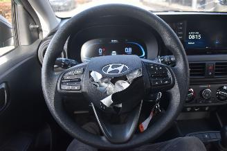 Hyundai I-10 1.0 Comfort 63Pk *Navi/Airco/Camera picture 13