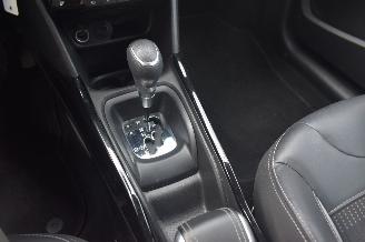 Peugeot 2008 1.2 Puretech GT-Line 110Pk *Navi/Clima/Camera picture 11