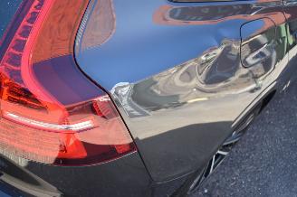 Volvo V-60 2.0 T6 Plug-in Hybrid AWD Plus Dark 253Pk *Navi/Clima/Camera/Panorama/Stoelverwarming picture 31