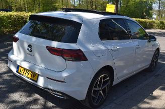 Volkswagen Golf 1.5 Tsi R-Line Business 131Pk *Navi/Clima/Camera/Panorama/Stoelverwarming picture 3