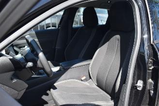 Peugeot 308 1.2 Puretech Active Pack Business110Pk *Navi/Clima picture 8