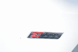 Ford Focus 1.0 Ecoboost 155Pk Hybrid ST Line *Navi/Clima/Camera/Stoelverwarming picture 15
