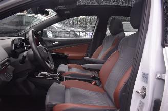 Volkswagen ID.4 77kwh Max 204Pk 3FASE SOH 90% *Navi/Clima/Camera/Panorama picture 5