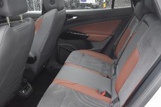 Volkswagen ID.4 77kwh Max 204Pk 3FASE SOH 90% *Navi/Clima/Camera/Panorama picture 8