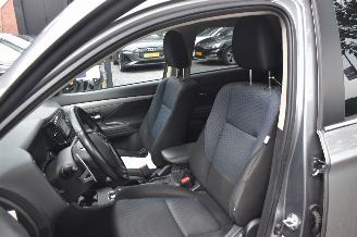 Mitsubishi Outlander 2.0 Intense+ 150Pk 2WD 7 personen *Navi/Clima/Camera picture 5