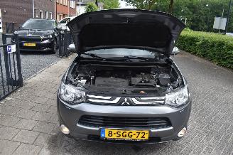 Mitsubishi Outlander 2.0 Intense+ 150Pk 2WD 7 personen *Navi/Clima/Camera picture 16