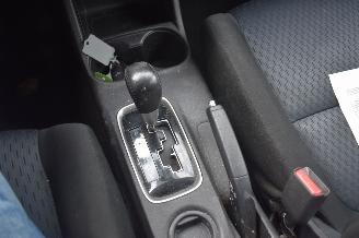 Mitsubishi Outlander 2.0 Intense+ 150Pk 2WD 7 personen *Navi/Clima/Camera picture 12
