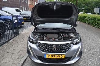 Peugeot e-2008 50Kwh Allure Pack 50Kwh 3FASE *Navi/Clima/Camera picture 14