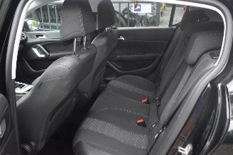 Peugeot 308 1.2 Puretech Allure 131Pk *Navi/Clima picture 6