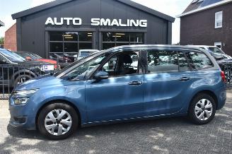 damaged passenger cars Citroën Grand C4 Picasso 1.6 Bluehdi business 120Pk 7 personen *Navi/Clima 2015/9