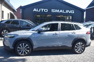 Damaged car Toyota Corolla Cross 1.8 Hybrid 140 Dynamic 98Pk *Navi/clima/Camera 2023/8