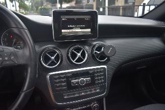 Mercedes A-klasse 1.6 200 Ambition 156Pk *Navi/Clima/Stoelverwarming/Schuifdak picture 11