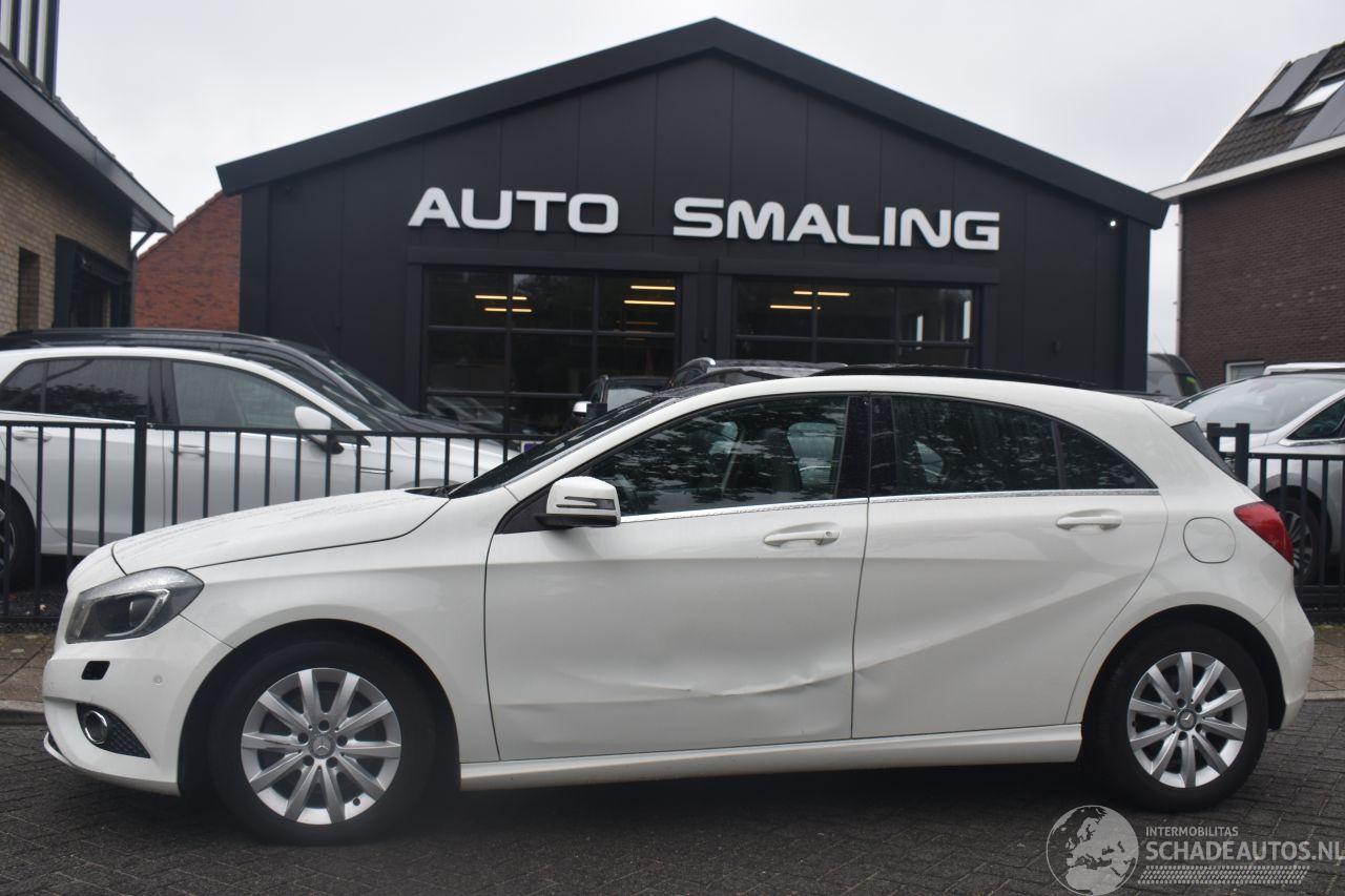 Mercedes A-klasse 1.6 200 Ambition 156Pk *Navi/Clima/Stoelverwarming/Schuifdak