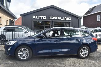 Vaurioauto  passenger cars Ford Focus 1.0 Ecoboost Titanium Business 125Pk *Navi/Airco 2019/3