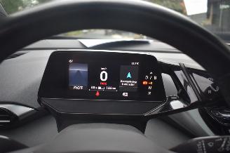 Volkswagen ID.4 77Kwh Pro 204Pk 3Fase 92% Soh *Navi/Clima/Camera/IQ LIGHT/Stoelverwarming picture 11