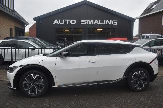 skadebil auto Kia EV6 77.4 Kwh Plus 228Pk 3Fase Soh 99% *Navi/Clima/Camera/Leder/Stoelverwarming 2023/10