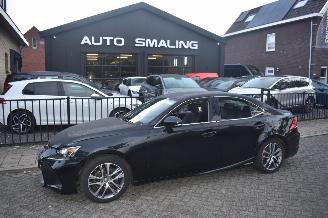 krockskadad bil auto Lexus IS 300H Hybrid Business Line 181 Pk *Navi/Clima/Leder/Camera/Panorama/Stoelverwarming 2018/6
