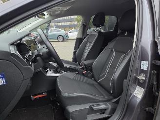 Volkswagen Taigo STYLE 81KW / NAVI / CAMARA picture 19