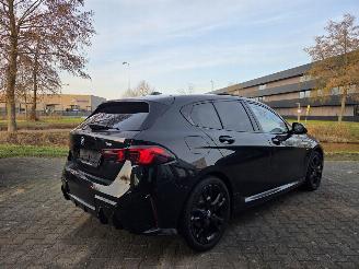 BMW 1-serie M-SPORT /AUTOM / PANO / HEAD UPP picture 2