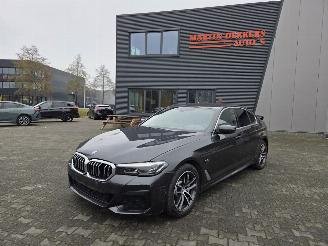 uszkodzony samochody osobowe BMW 5-serie 530e PLUG-IN  215KW  / M-SPORT  /  32.DKM 2023/7
